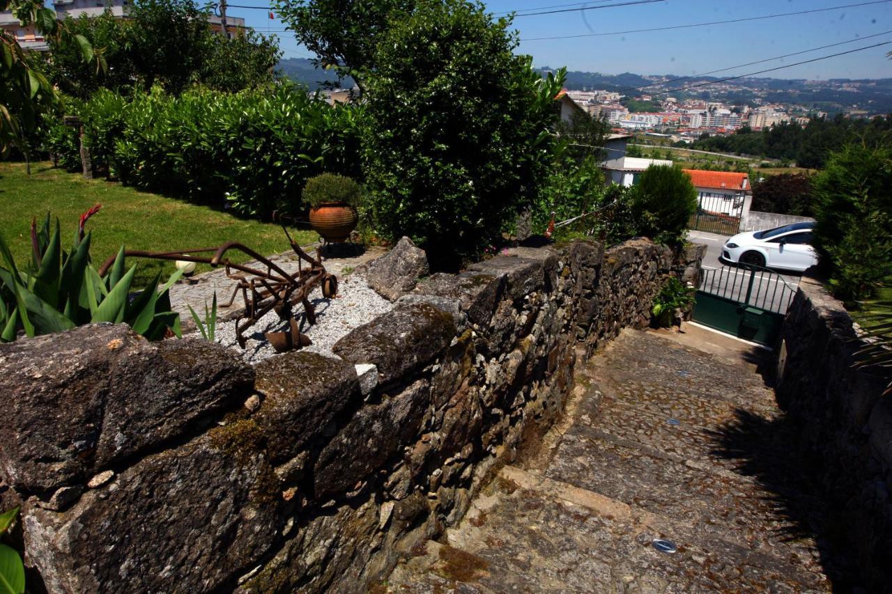 Pequena Casa rústica com piscina Penafiel Exterior foto