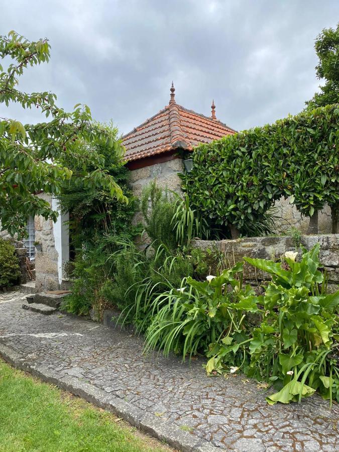 Pequena Casa rústica com piscina Penafiel Exterior foto